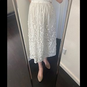 Co collection ivory skirt size 4